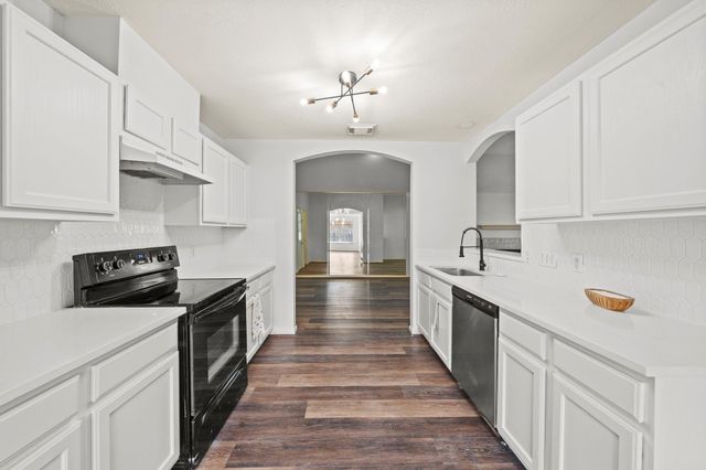 10506 Scenic Drive, Montgomery, TX 77356