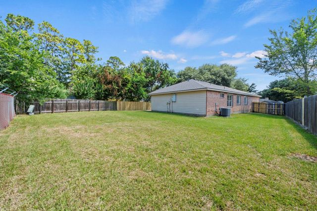 10506 Scenic Drive, Montgomery, TX 77356