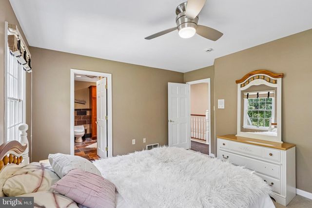 2900 EAGLES CT, Vineland, NJ 08361