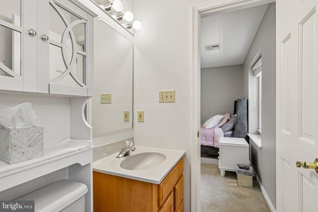 2900 EAGLES CT, Vineland, NJ 08361