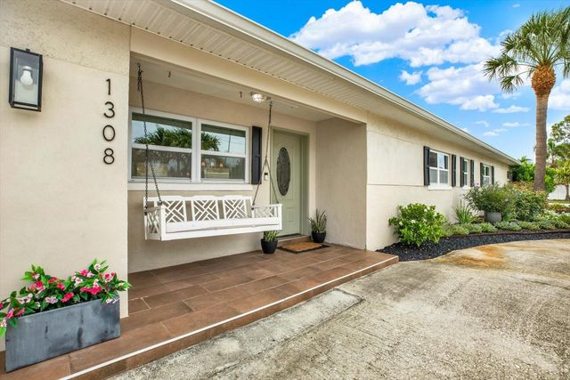 1308 MARION DRIVE S, St Petersburg, FL 33707
