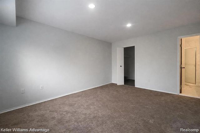 30056 W 12 Mile Road 78, Farmington Hills, MI 48334