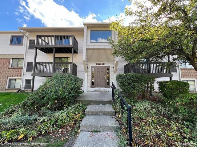 30056 W 12 Mile Road 78, Farmington Hills, MI 48334