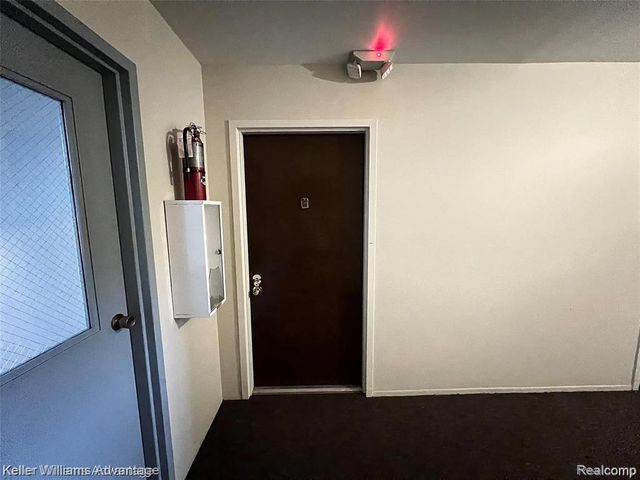 30056 W 12 Mile Road 78, Farmington Hills, MI 48334
