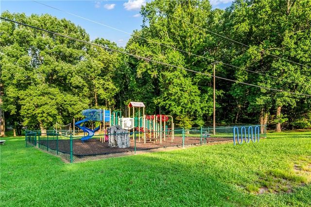 1652 Sable Court, Talking Rock, GA 30175
