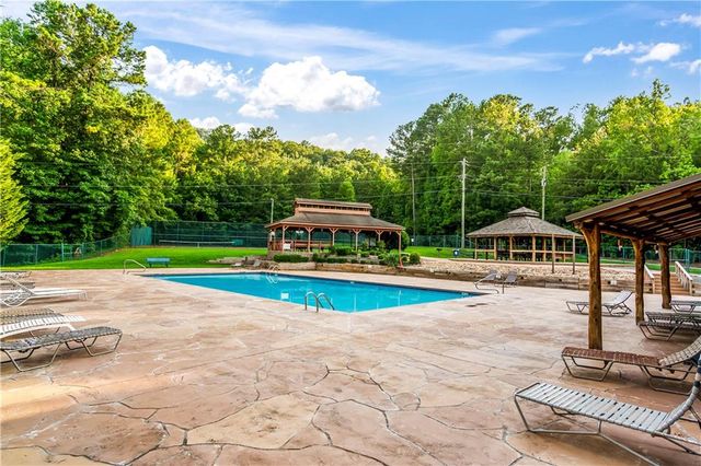 1652 Sable Court, Talking Rock, GA 30175