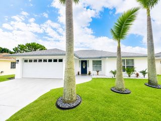 223 NE GOLF CLUB DRIVE, New Smyrna Beach, FL 32168