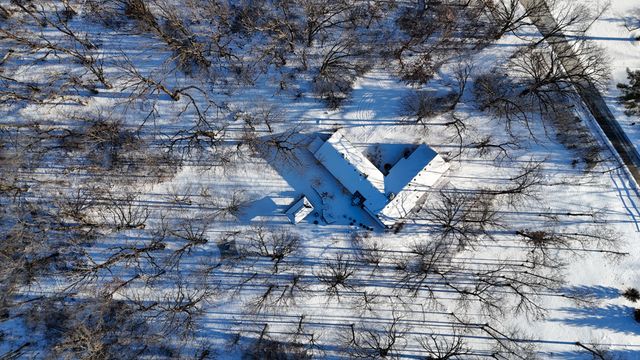 26225 N Hickory Road, Mundelein, IL 60060