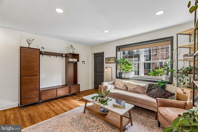 776 S HARSHAW ST, Philadelphia, PA 19146