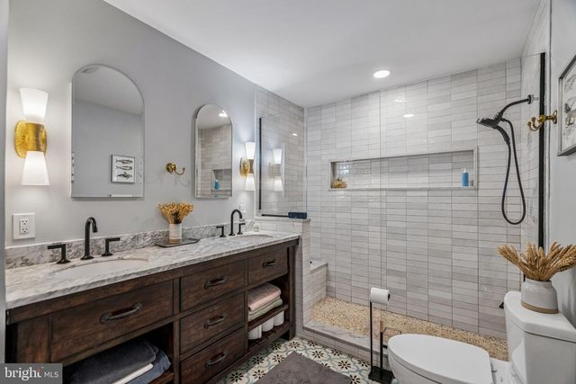 776 S HARSHAW ST, Philadelphia, PA 19146