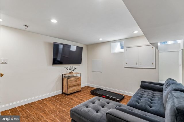 776 S HARSHAW ST, Philadelphia, PA 19146