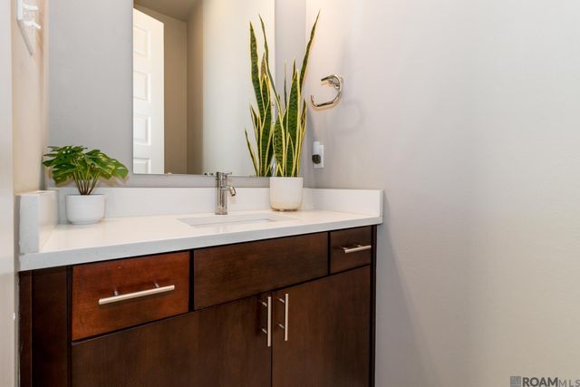 6926 Kodiak Dr, Baton Rouge, LA 70810