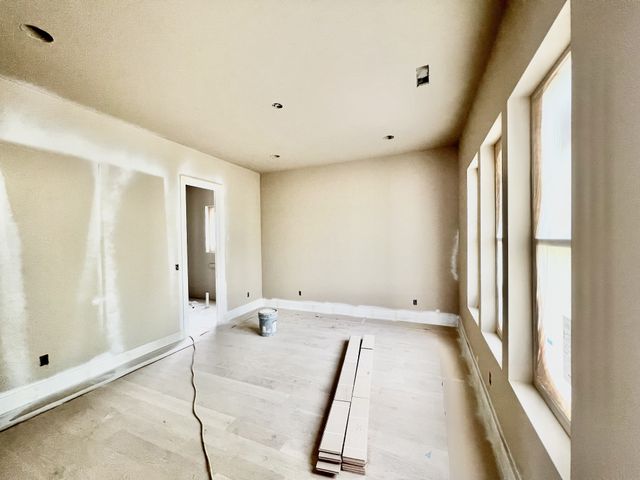 126 Modern Valley, Nashville, TN 37221
