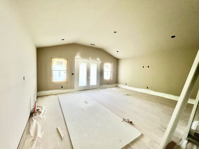 126 Modern Valley, Nashville, TN 37221