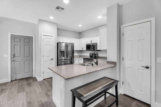 2366 N 73RD Lane, Phoenix, AZ 85035