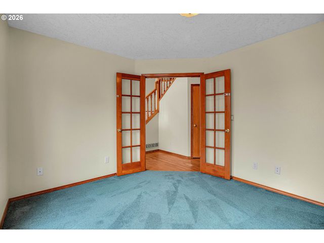 1802 Nw BELLA VISTA Ave, Gresham, OR 97030