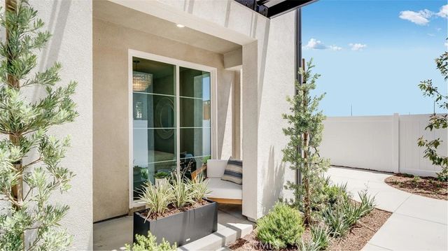 2622 E Hyde Paseo, Ontario, CA 91762