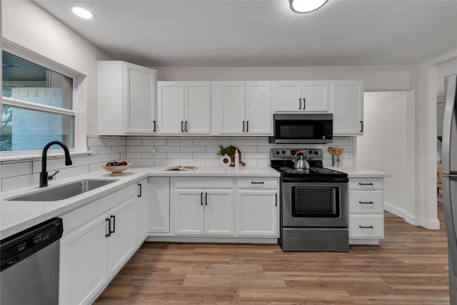 3315 Crest Ridge Drive, Dallas, TX 75228