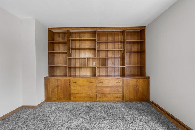 15945 SMITH DRIVE, Brookfield, WI 53005