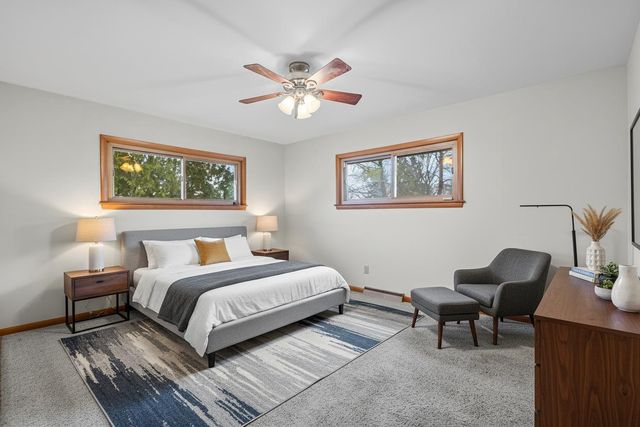 15945 SMITH DRIVE, Brookfield, WI 53005