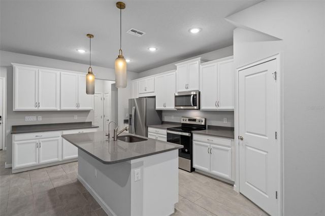 8509 PRIMROSE WILLOW PLACE, Odessa, FL 33556