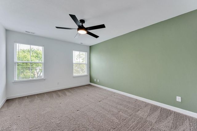 4341 Pinter LN, Norfolk, VA 23518