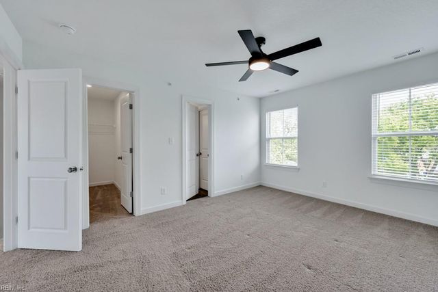 4341 Pinter LN, Norfolk, VA 23518