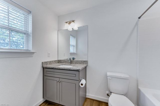 4341 Pinter LN, Norfolk, VA 23518