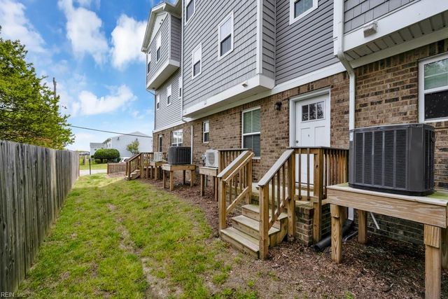 4341 Pinter LN, Norfolk, VA 23518