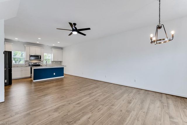 4341 Pinter LN, Norfolk, VA 23518