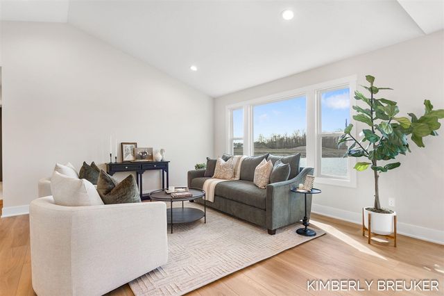 11923 Everett Avenue, Allendale, MI 49401