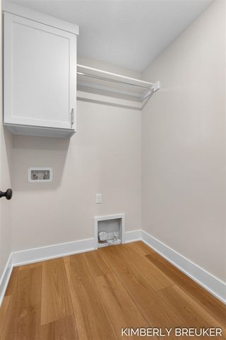 11923 Everett Avenue, Allendale, MI 49401