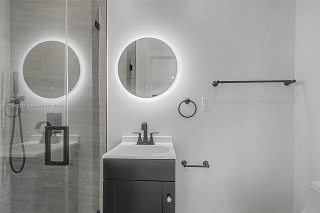 7505 SW 167th St, Palmetto Bay, FL 33157