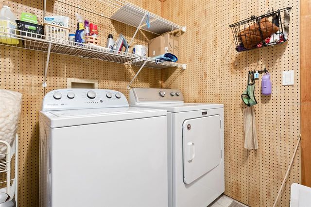 5641 LAVER STREET, Leesburg, FL 34748