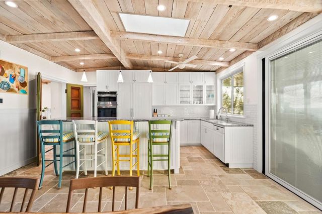 1615 Ocean Front Street, San Diego, CA 92107