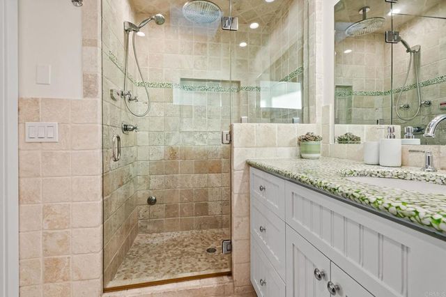 1615 Ocean Front Street, San Diego, CA 92107