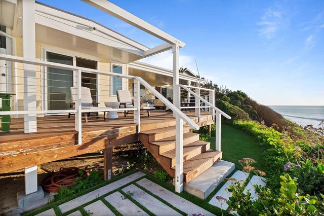 1615 Ocean Front Street, San Diego, CA 92107