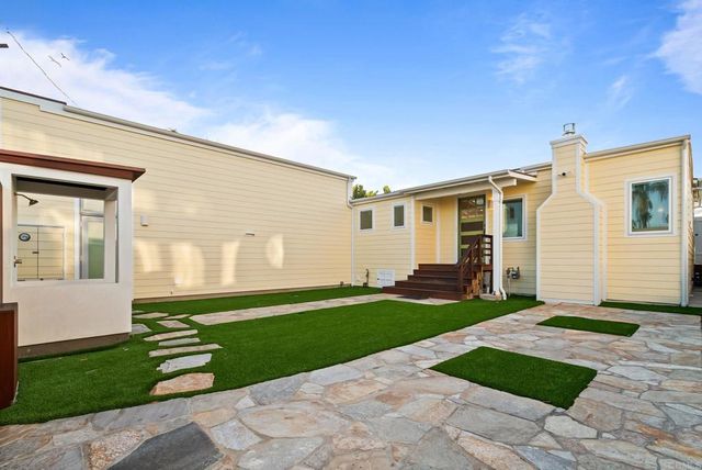 1615 Ocean Front Street, San Diego, CA 92107