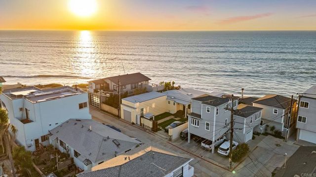 1615 Ocean Front Street, San Diego, CA 92107