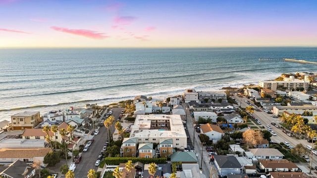 1615 Ocean Front Street, San Diego, CA 92107