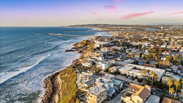 1615 Ocean Front Street, San Diego, CA 92107