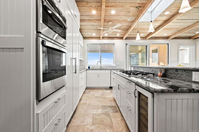 1615 Ocean Front Street, San Diego, CA 92107