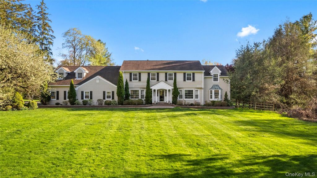 1 Redbrooke Place, Armonk, NY 10504