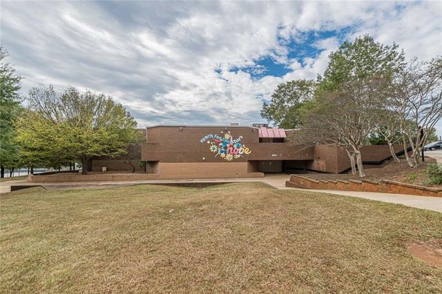 1827 SE Thomasville SE Drive, Atlanta, GA 30315