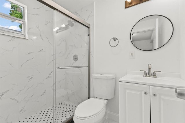 515 Putnam Road, West Palm Beach, FL 33405