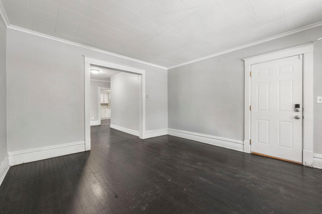 680 Lawson Avenue E, Saint Paul, MN 55106