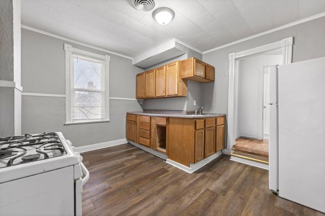 680 Lawson Avenue E, Saint Paul, MN 55106