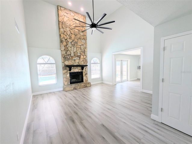 4124 BARRET AVENUE, Plant City, FL 33566