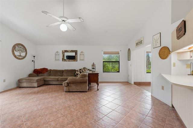 17026 SOUTHSIDE COURT, High Springs, FL 32643