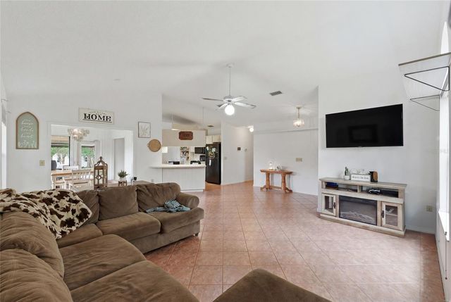 17026 SOUTHSIDE COURT, High Springs, FL 32643